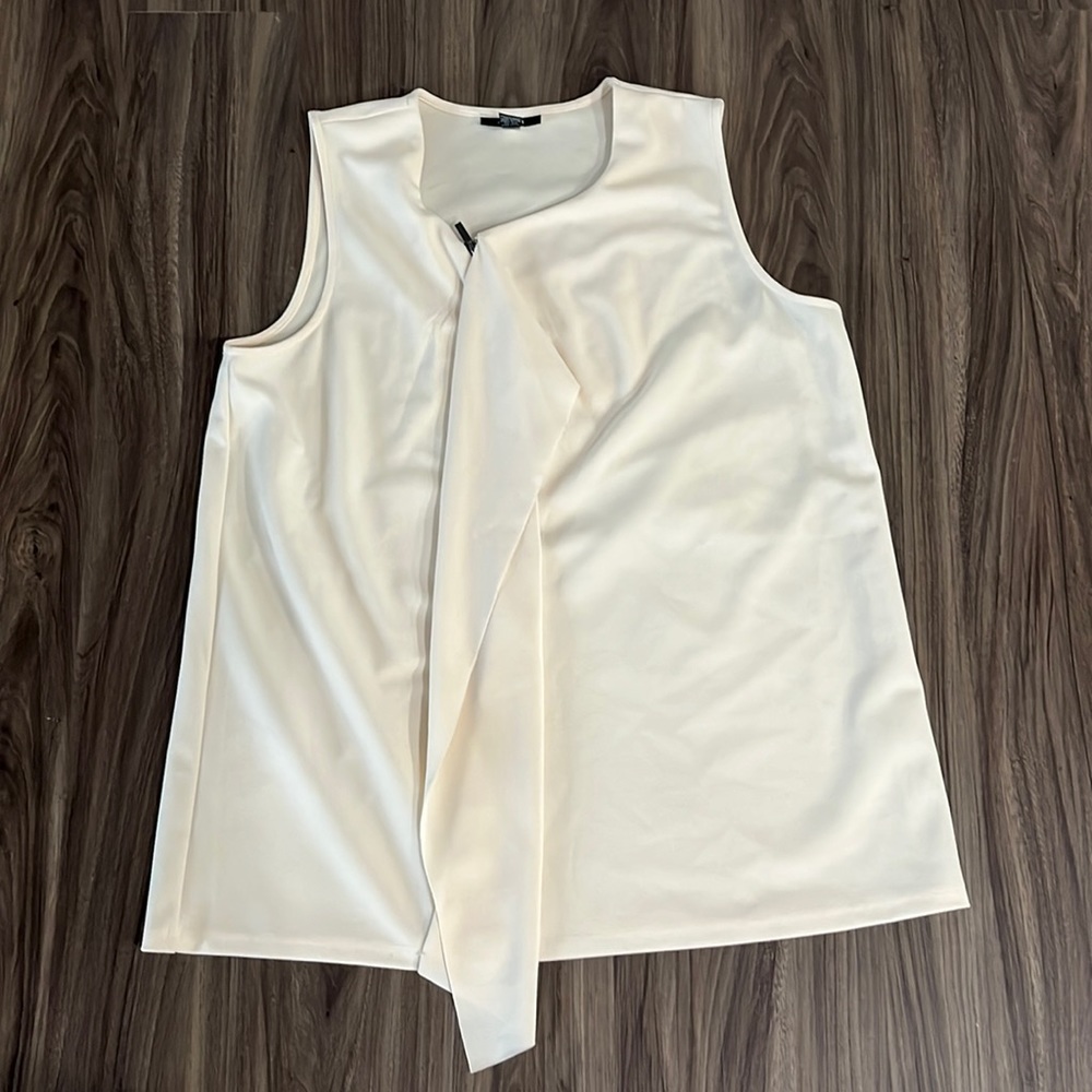 4/$25 SALE ALFANI Zipper Ruffle Cream Statement Sleeveless Blouse